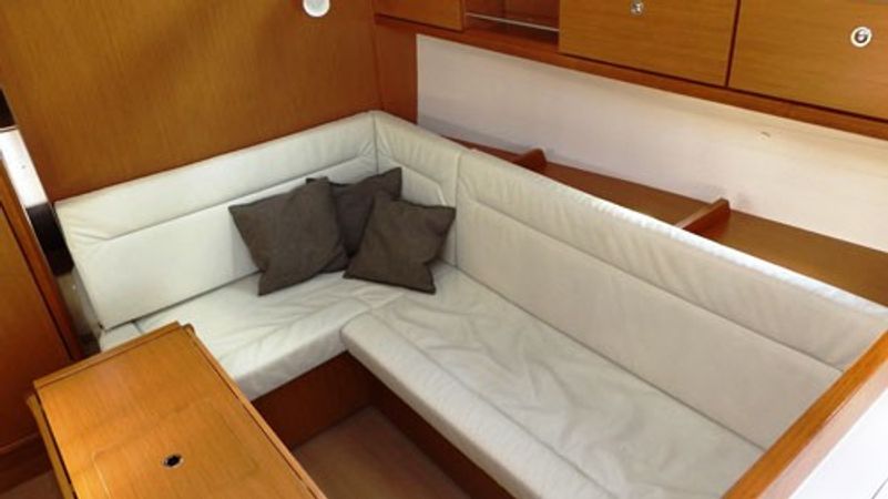 Bavaria Cruiser 36 | Kiwi