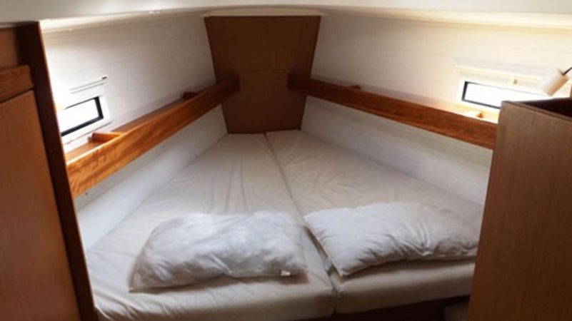 Bavaria Cruiser 36 | Kiwi