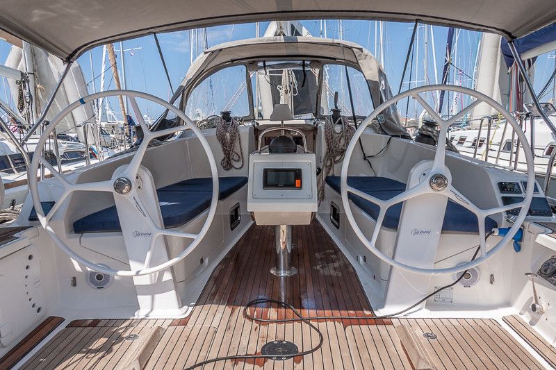 Bavaria Cruiser 41 | Quintessa