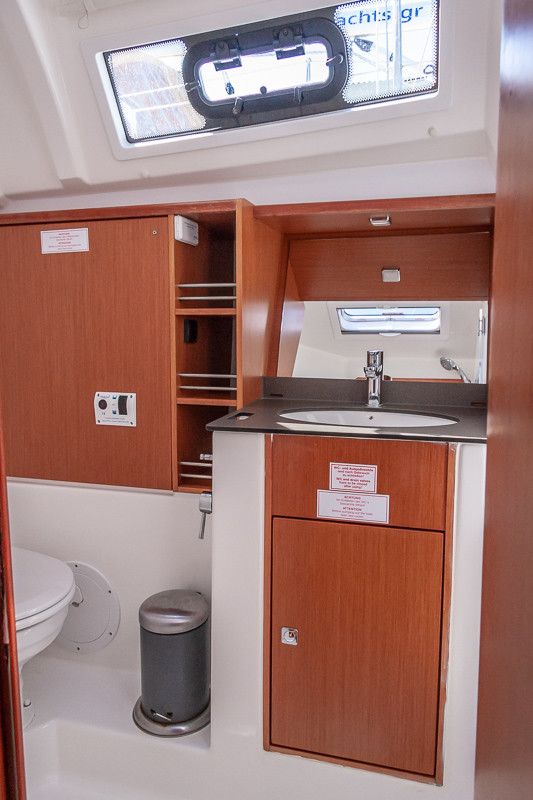 Bavaria Cruiser 41 | Quintessa