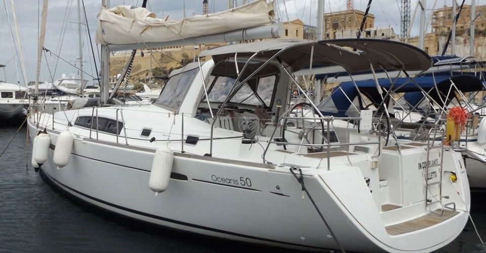Beneteau Oceanis 50 | In Compliance