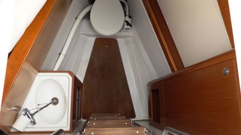 Beneteau Oceanis 50 | In Compliance