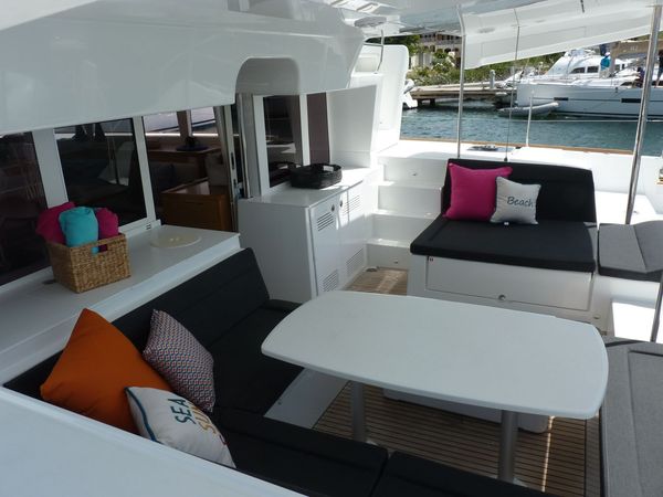 Lagoon 450 F | Peace Out