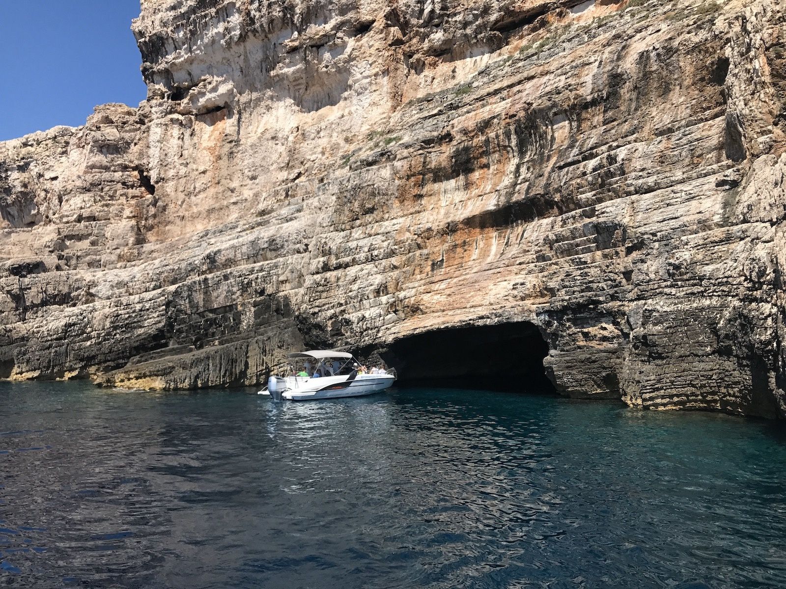Beneteau Flyer 7.7 | Space deck
