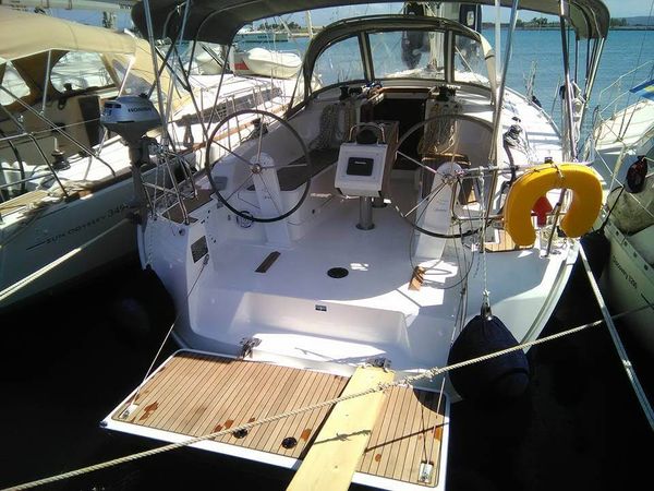 Bavaria Cruiser 37 | Takis 2