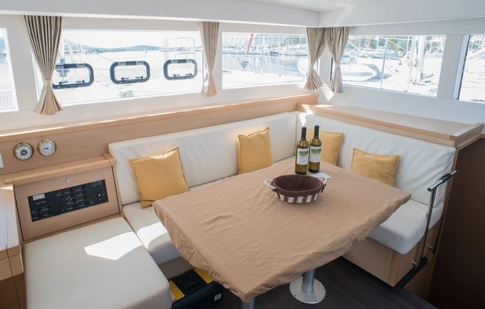 Lagoon 39 | Explorer