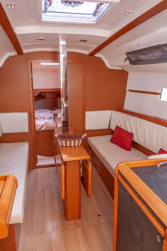 Jeanneau Sun Odyssey 349 | Dimitra