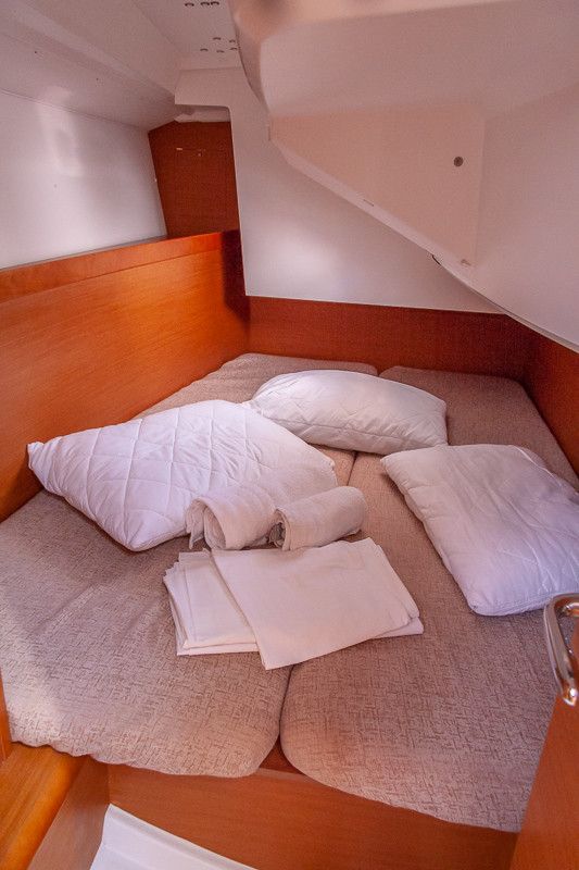 Jeanneau Sun Odyssey 349 | Dimitra
