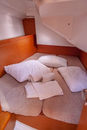 Jeanneau Sun Odyssey 349 | Dimitra