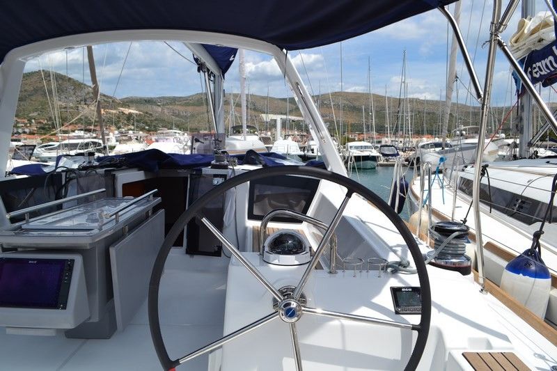 Beneteau Oceanis 45 | Strauss