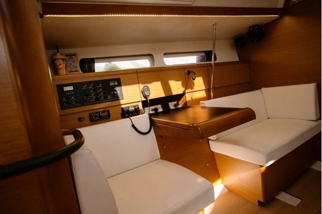 Jeanneau Sun Odyssey 449 | Bravo