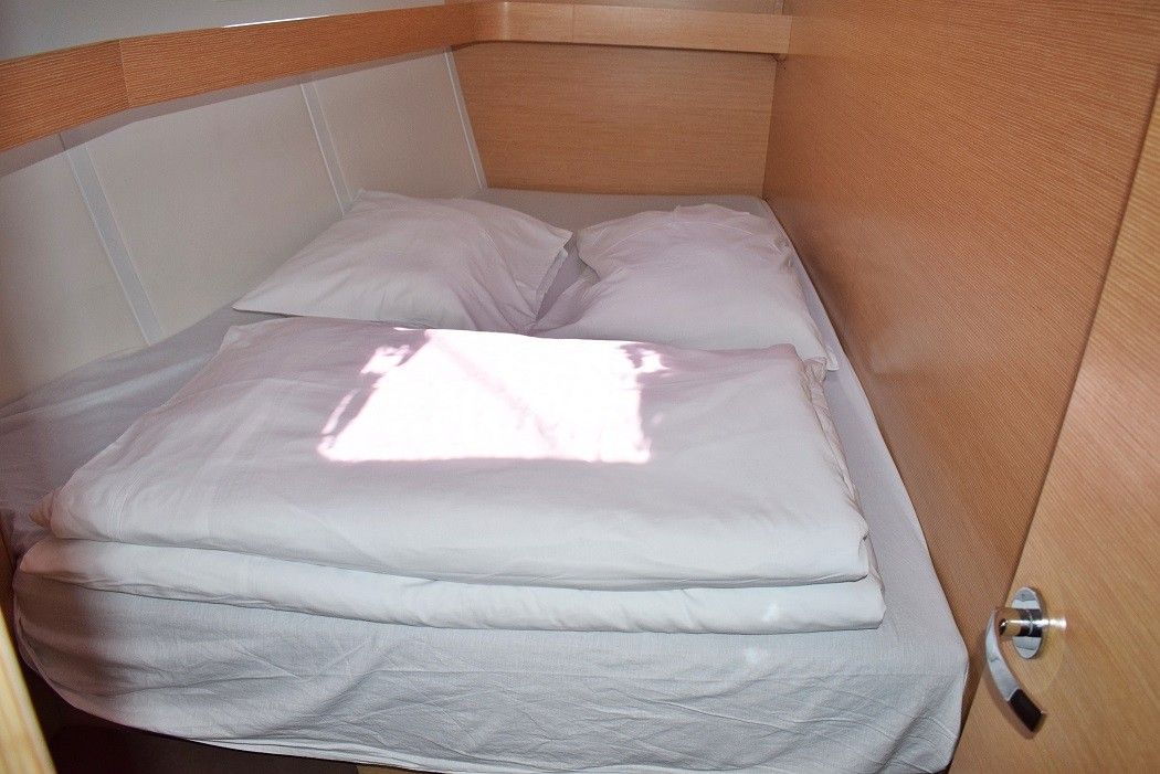 Elan 50 Impression | Moonlight