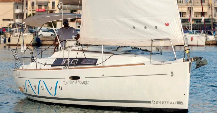 Beneteau Oceanis 31 | Moody Blues4