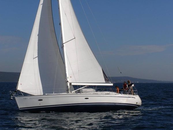 Bavaria Cruiser 40 | Spring Rose