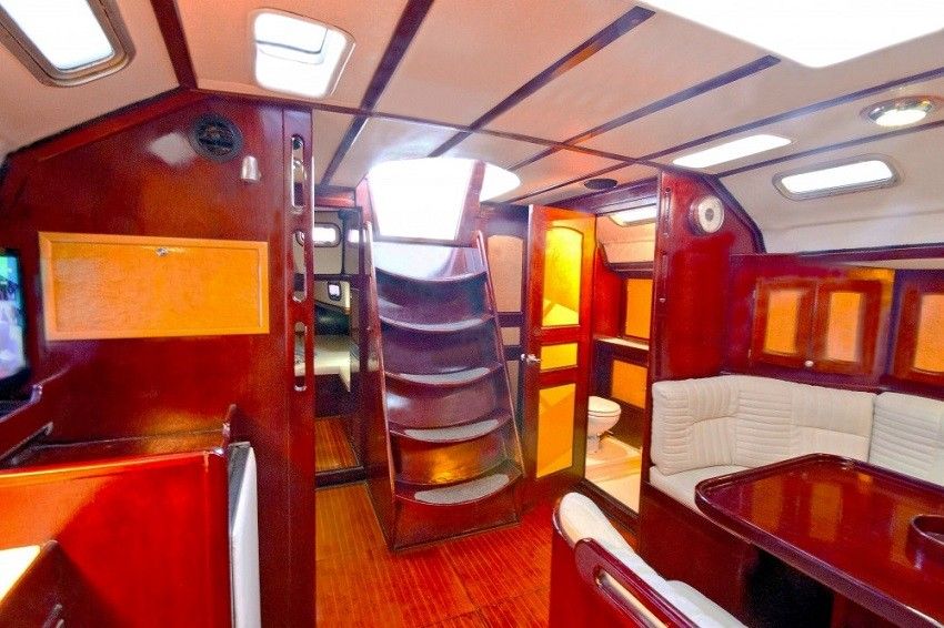 Custom Built 52 | Paraschos