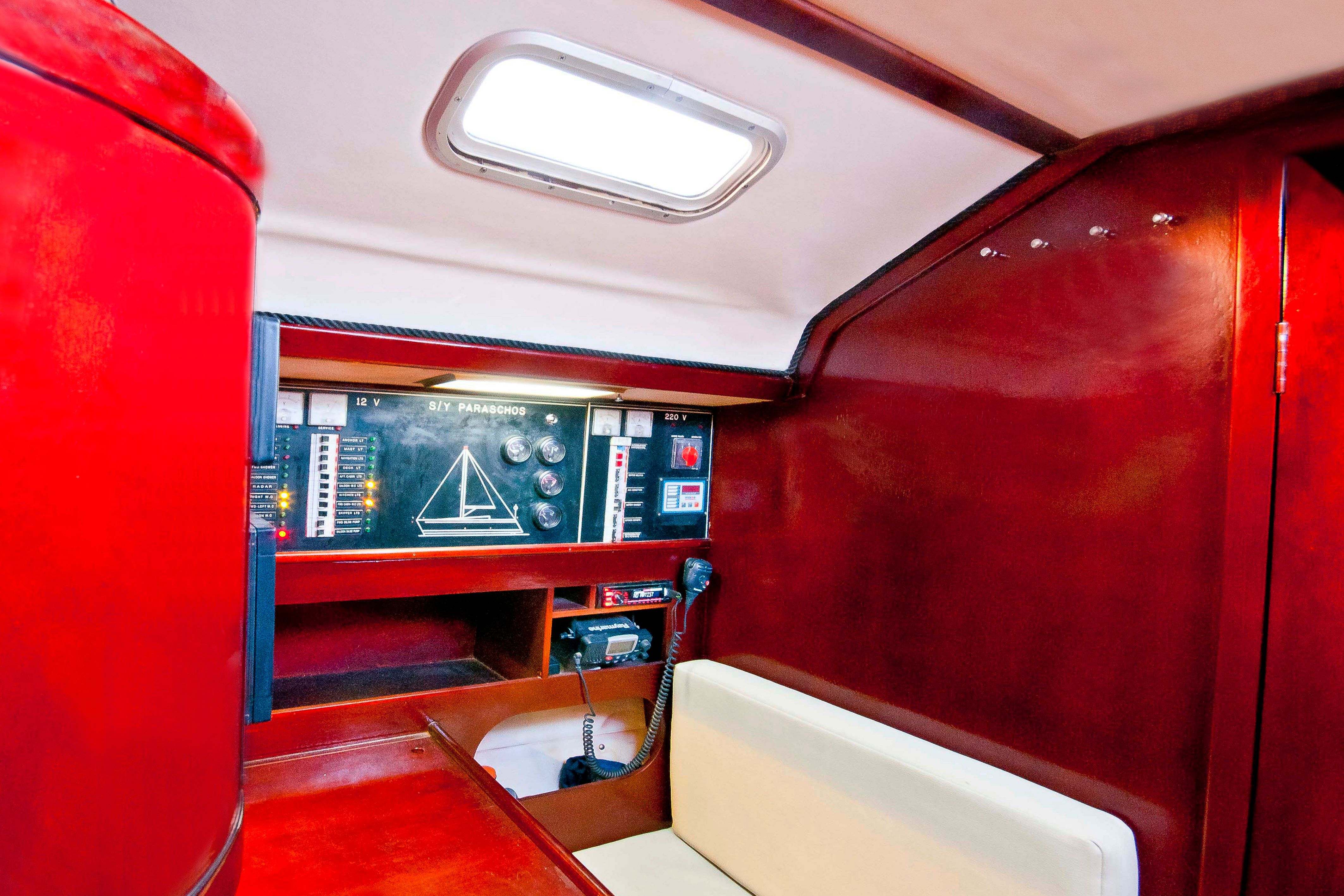 Custom Built 52 | Paraschos