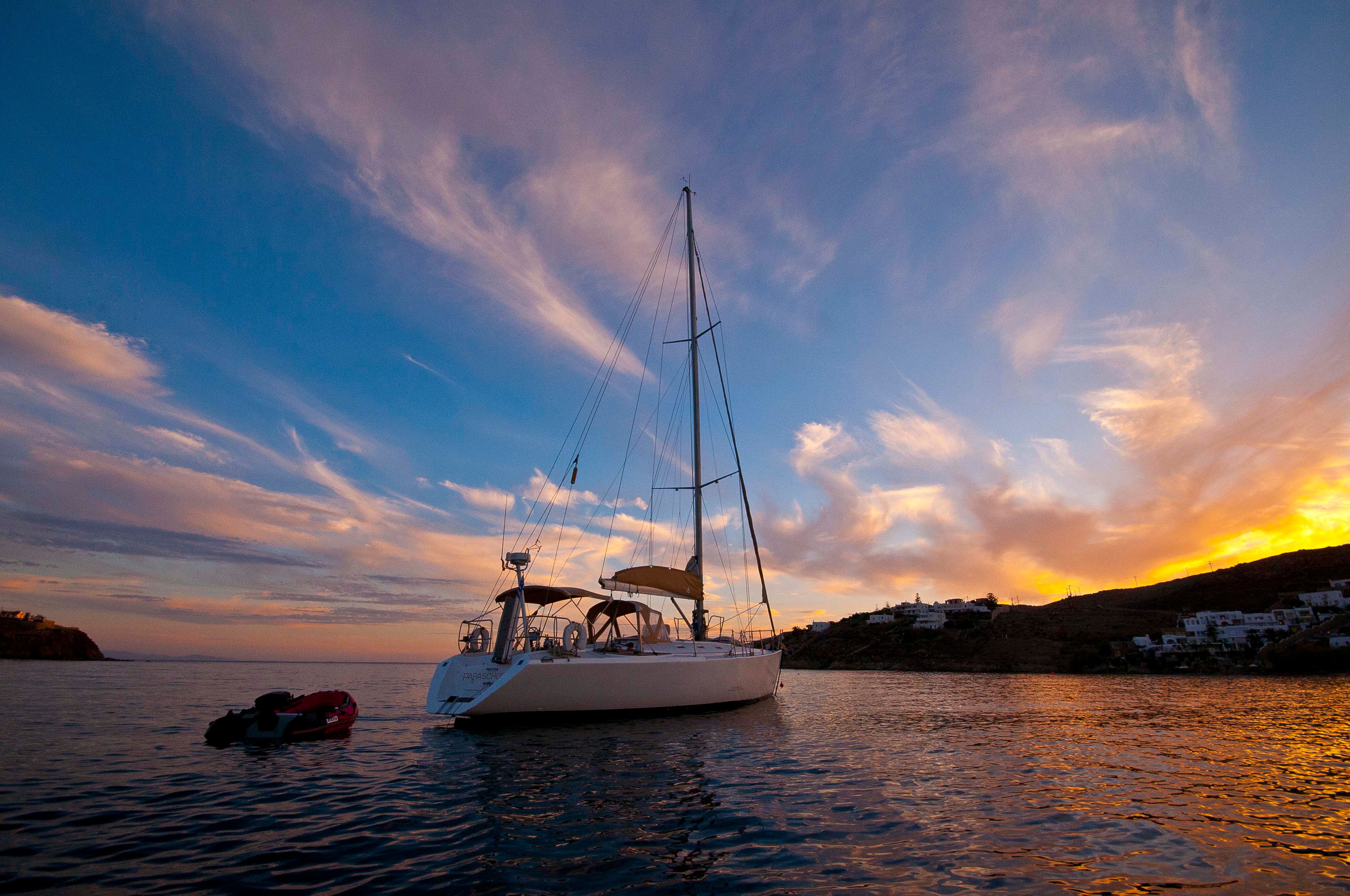 Custom Built 52 | Paraschos