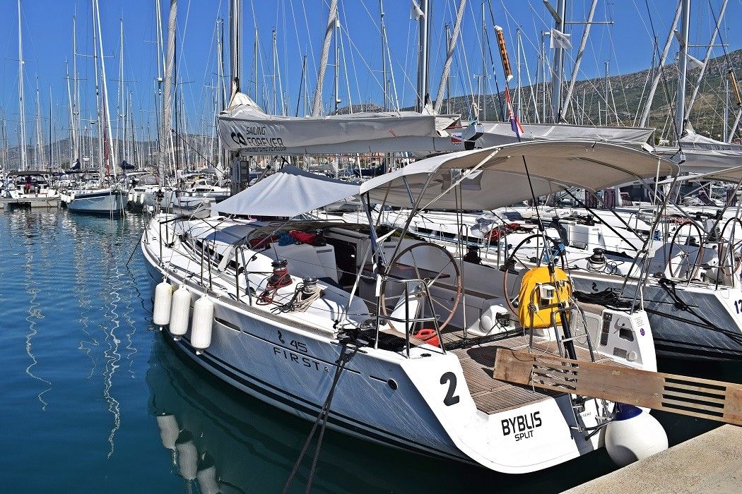 Beneteau First 45 | Byblis