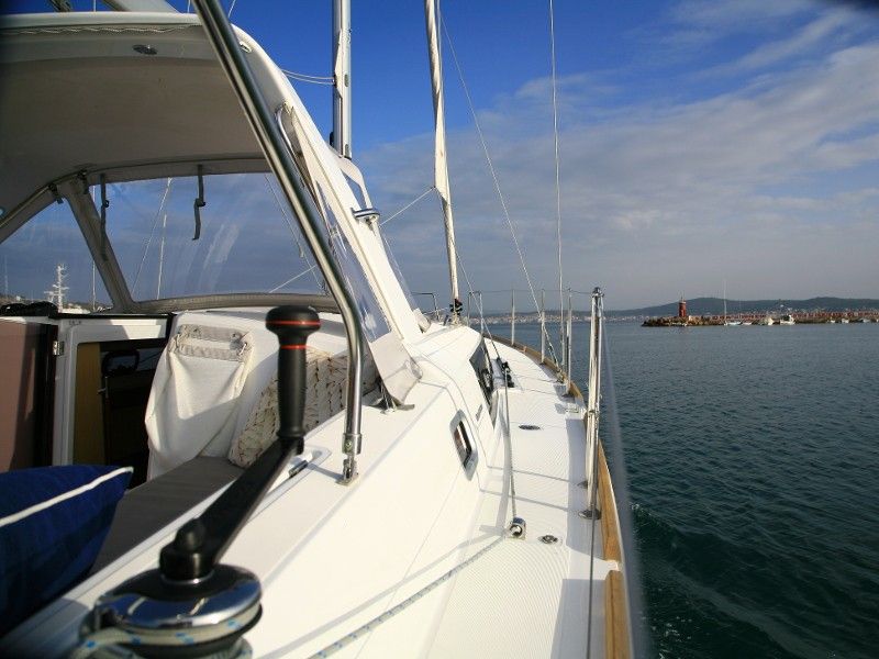 Beneteau Oceanis 38 | Ada