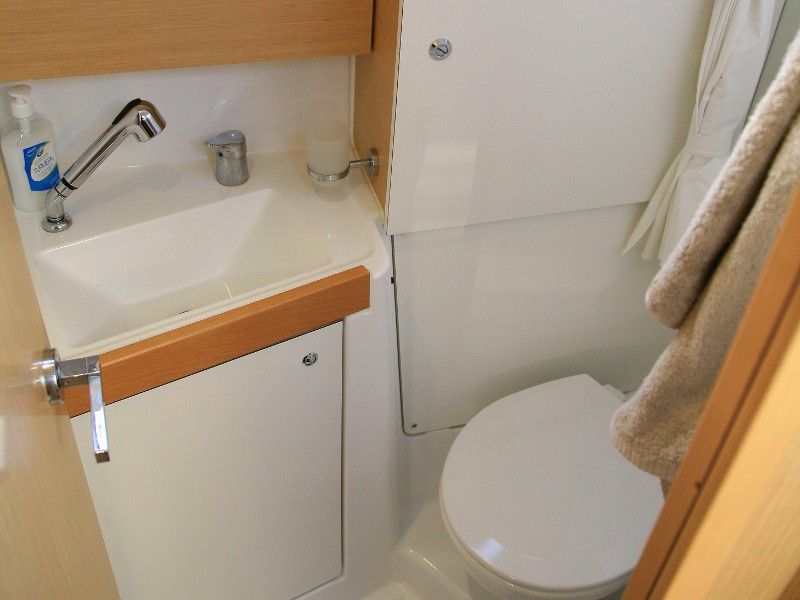 Beneteau Oceanis 38 | Ada