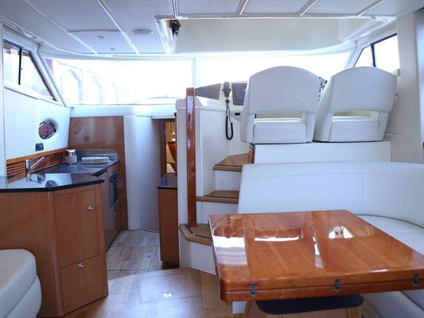 Sealine 45 | Cozmo 2