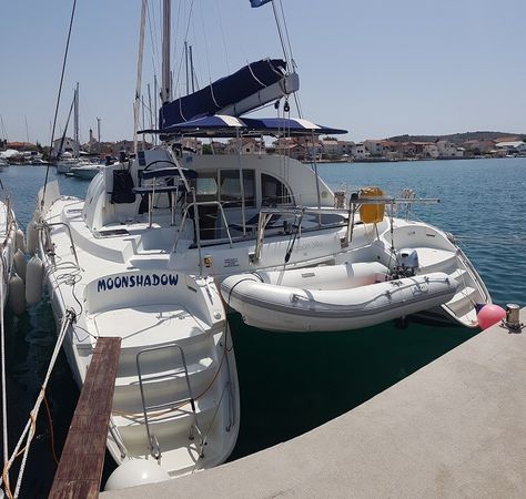 Lagoon 380 | Moonshadow