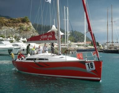 Salona 41 | Red Scorpion