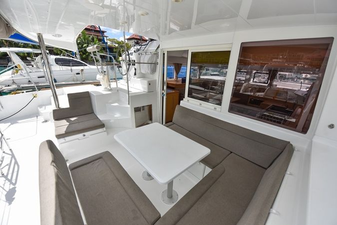 Lagoon 400 S2 | Emilio