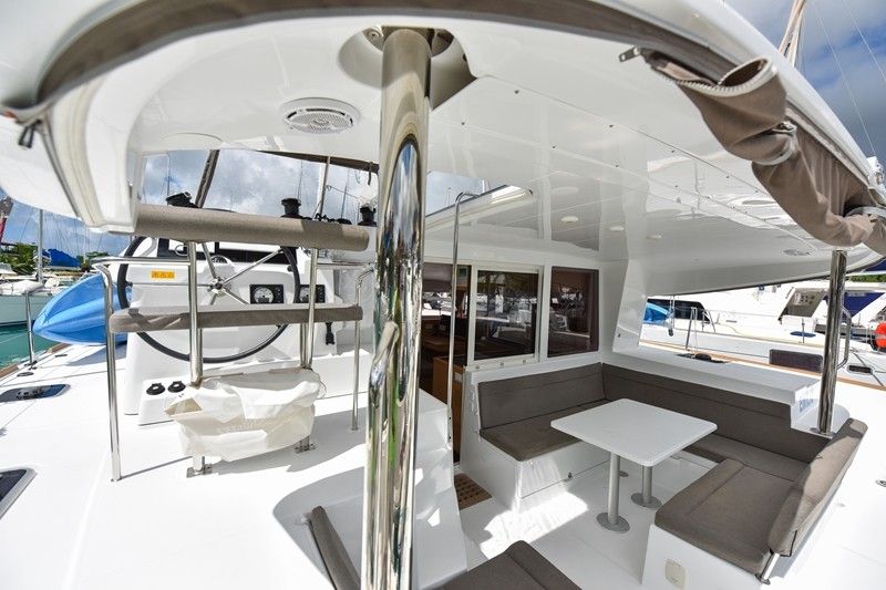 Lagoon 400 S2 | Emilio