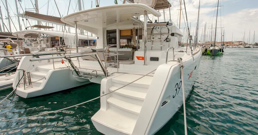 Lagoon 39 | U23
