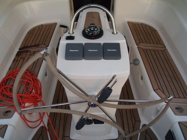 Elan 384 Impression | Artemis