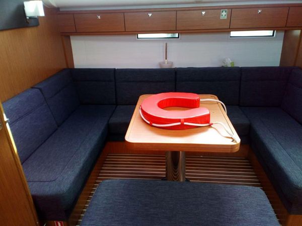 Bavaria Cruiser 51 | Ekavi