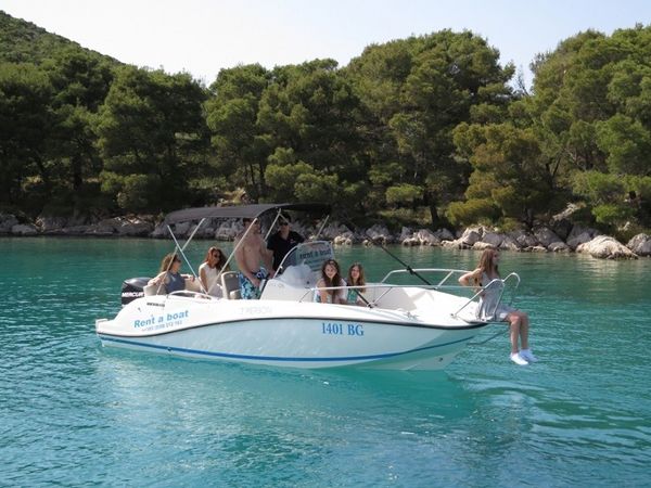 Quicksilver 605 | Quicksilver Activ Open 1