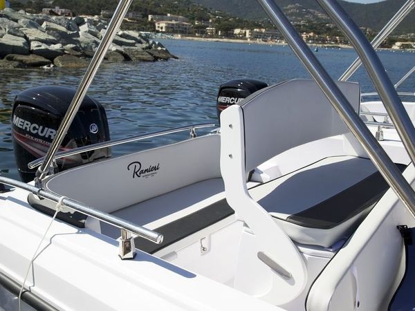 Voyager 19 S | Voyager