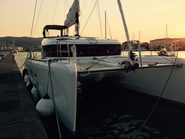 Lagoon 39 | Lost Cat