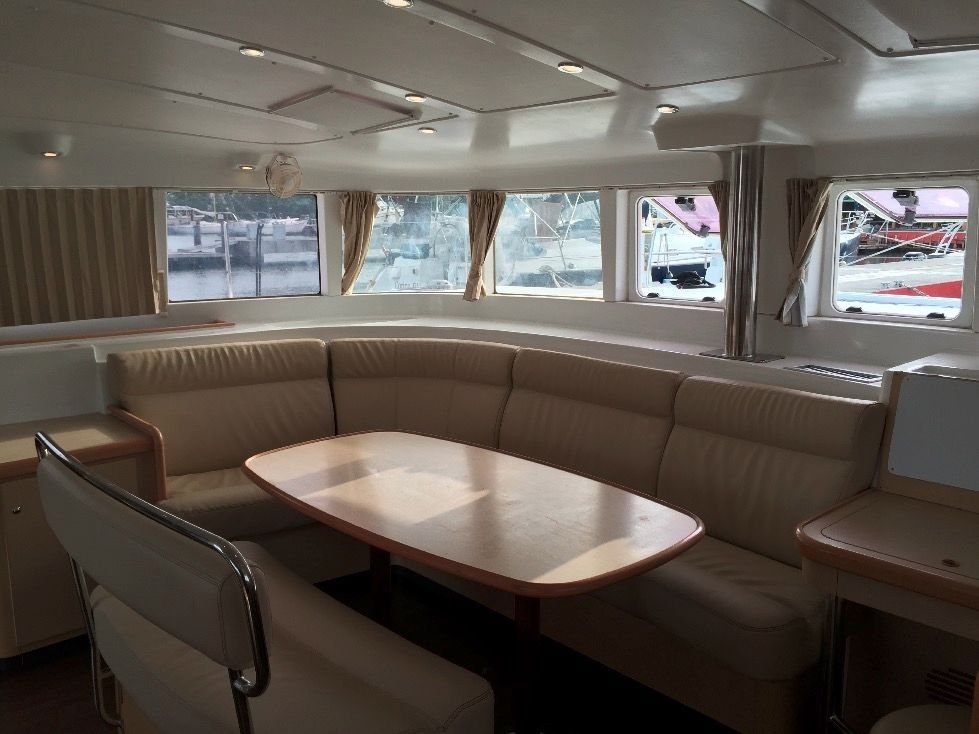 Lagoon 440 | Chicote