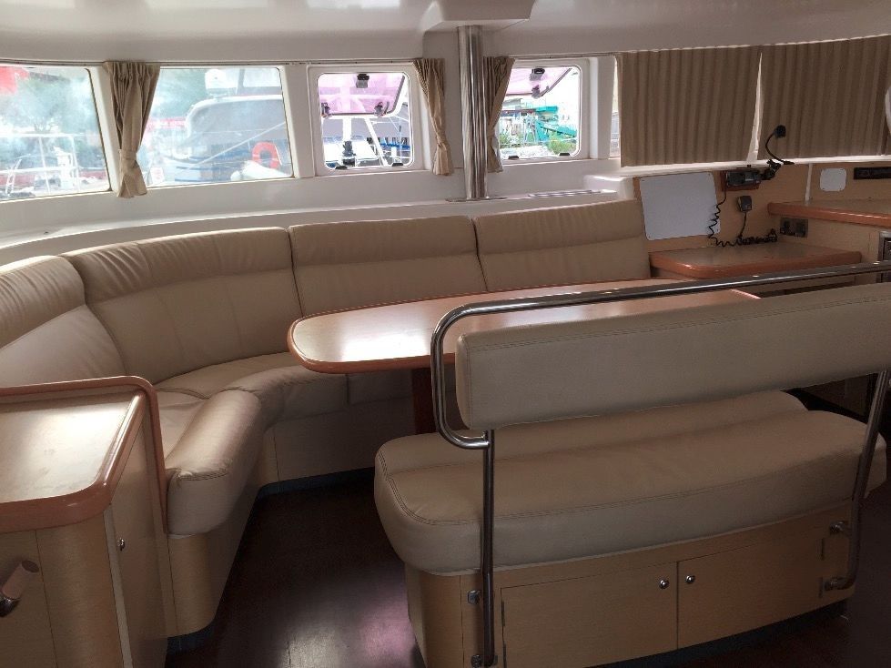 Lagoon 440 | Chicote