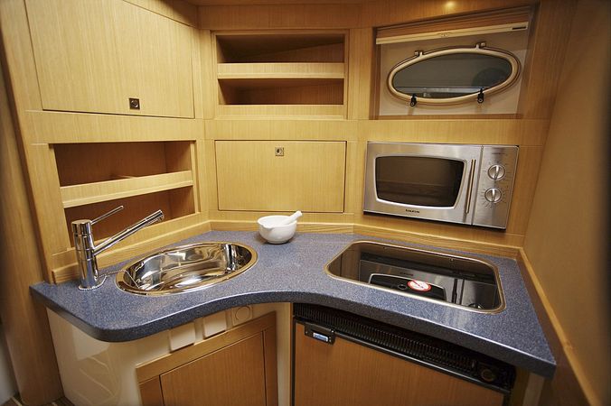 Faeton Moraga 1180 | Anemoessa