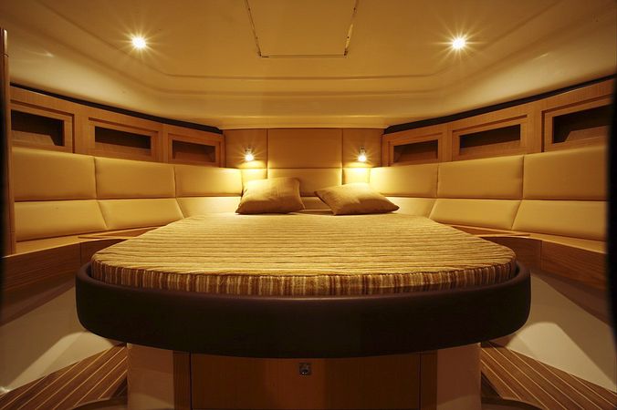 Faeton Moraga 1180 | Anemoessa