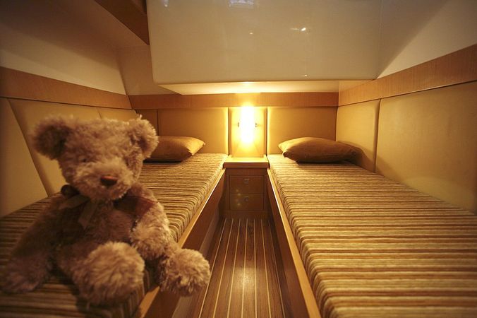 Faeton Moraga 1180 | Anemoessa