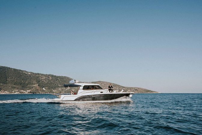 Faeton Moraga 1180 | Anemoessa