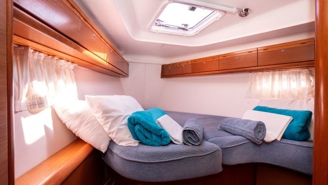 Bavaria Cruiser 40 | Bunny Girl