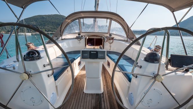 Bavaria Cruiser 40 | Bunny Girl