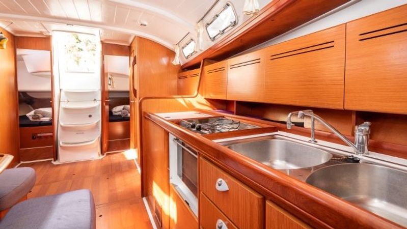 Beneteau Cyclades 43.4 | Roualeyn