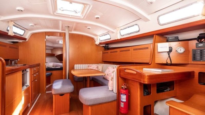 Beneteau Cyclades 43.4 | Roualeyn