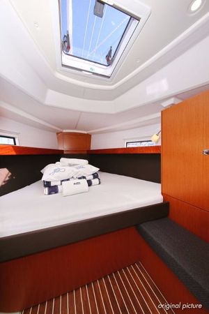 Bavaria Cruiser 37 | Malo Angeline