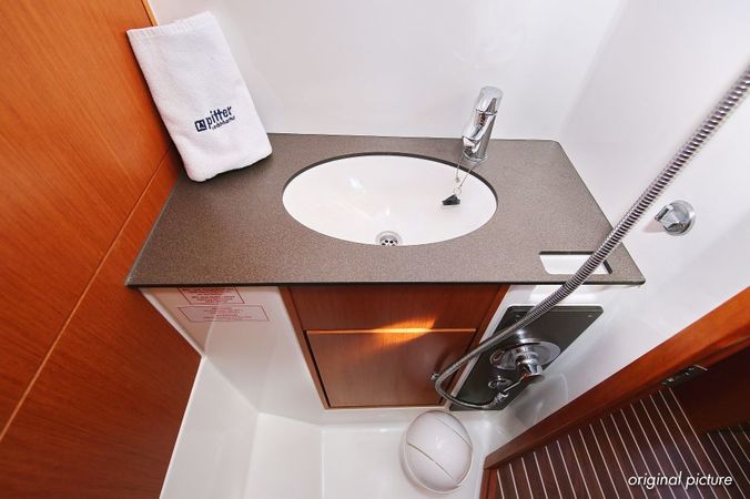 Bavaria Cruiser 37 | Malo Angeline