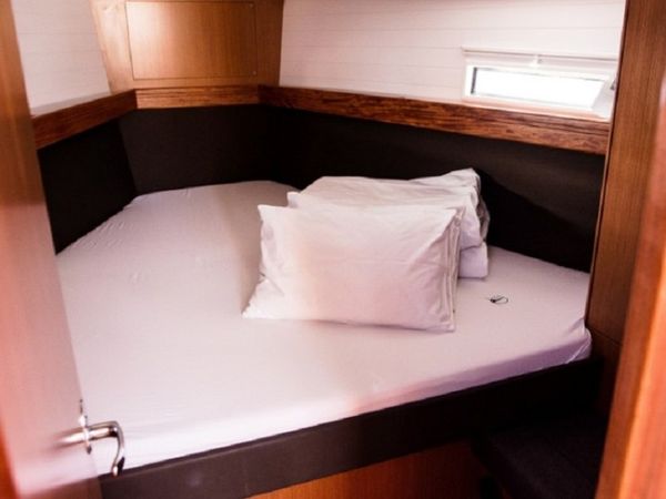 Bavaria Cruiser 37 | Jitterbug