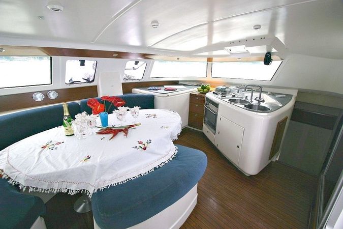 Fountaine Pajot Venezia 42 | Inordinate