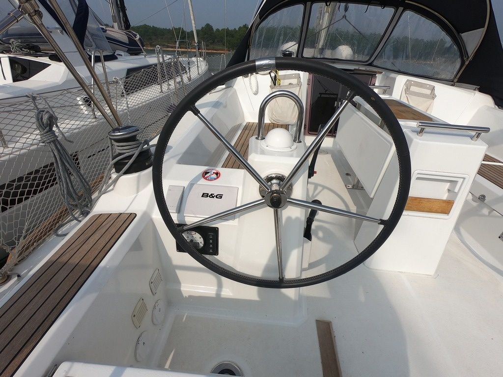 Beneteau Oceanis 35 | Abeona